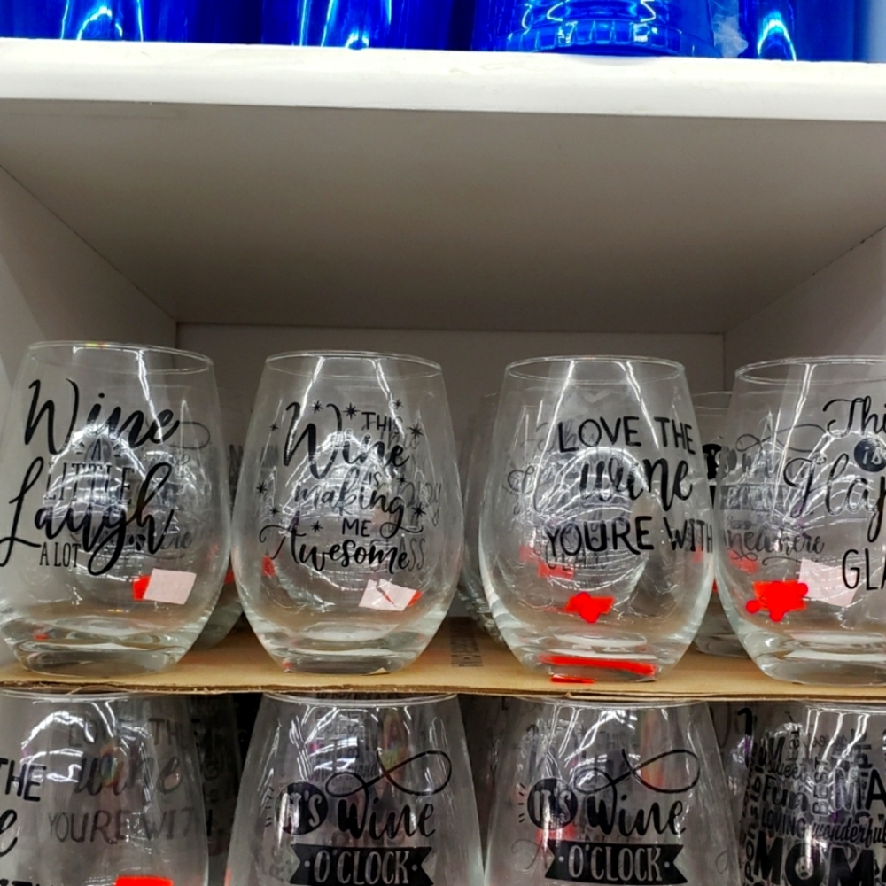 X4 wine glasses
